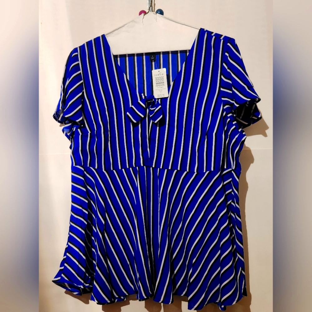 Brand New With Tags!  Blue, White and Black Striped Peplum Top With Bow!  Size 1
